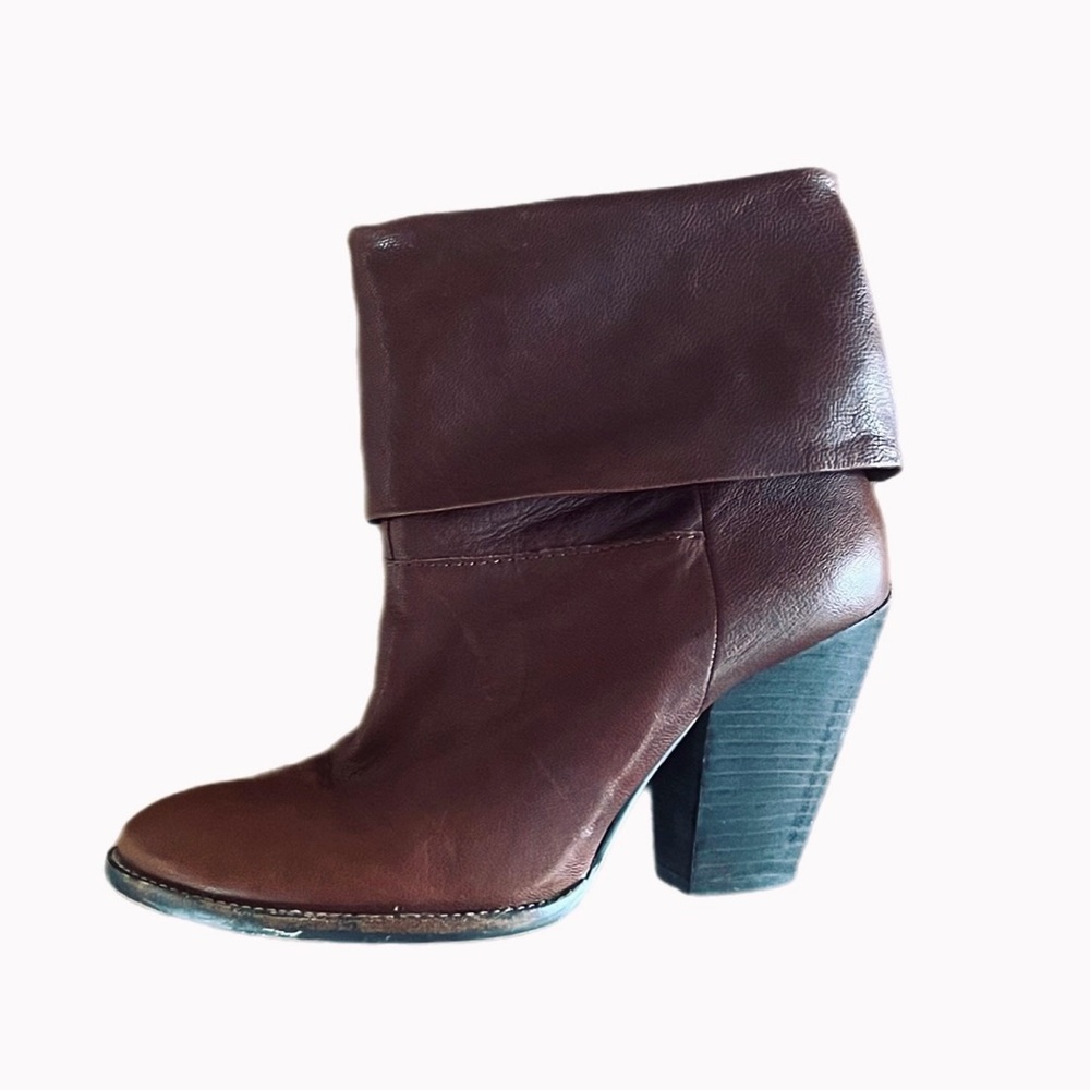 Vince Camuto Brown Heeled Boots